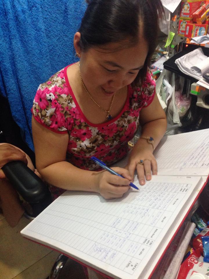 Cựu học sinh: Trình Thiên Thái (Tạp hóa Thái My) ghi sổ vàng ủng hộ