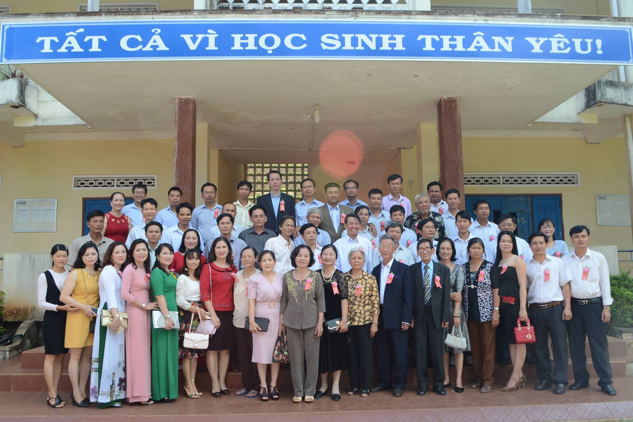 Hội khóa gặp mặt sau 20 năm. Lớp 12A – 12B, niên khóa 1994-1997, khóa IX